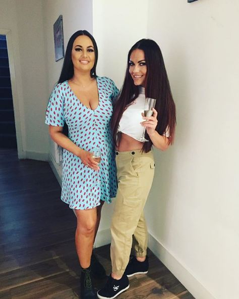 Chanel Cresswell with her sister, Charlotte Cresswell on 8 June 2019 (Sourc...