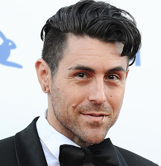 Is Davey Havok Married? Debunking His Gay Speculations