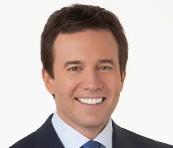 Jeff Glor Married, Wife, Kids, Salary, Net Worth, CBS News, Bio, Height