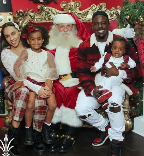 Lance-Gross-with-wife-and-children