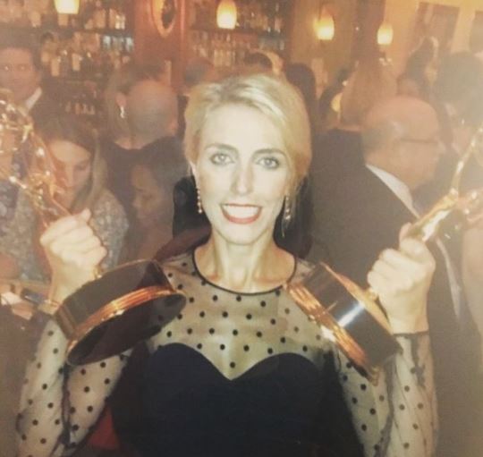 Clarissa Ward flaunting her Emmy wins in 2013