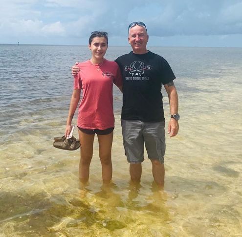 Gary-Drayton-with-his-daughter-katya-in-2019