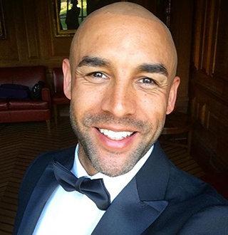 Alex Beresford Married, Wife, Gay, Salary, Height