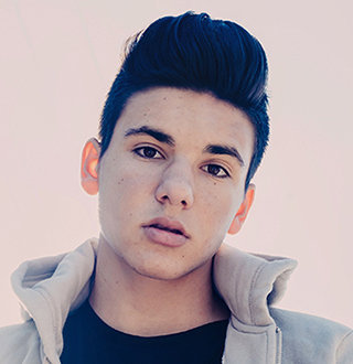 Daniel Skye Height, Girlfriend, Siblings, Parents