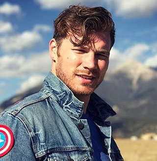 Derek Theler Wife, Girlfriend, Gay, Dating, Parents, Height, Age