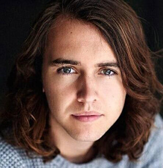 Dougie Baldwin Parents, Dating, Gay, Net Worth