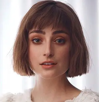 Ellise Chappell Married, Family, Height