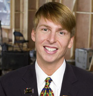 Jack McBrayer Married Status Amid Gay Rumor! Wife, Girlfriend, Facts