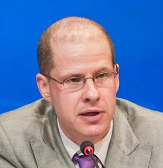 Max Boot Wife, Family, Net Worth, Height