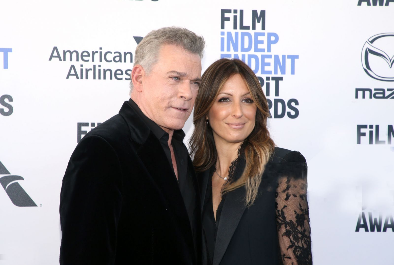 Ray-Liotta-with-his-new-girlfriend-Jacy-Nittolo-in-2020
