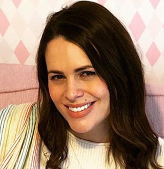 Susie Amy Dating, Married, Height, Parents