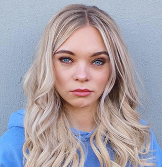 Taylor Hickson Bio; Dating Status Now, Family, Height & More
